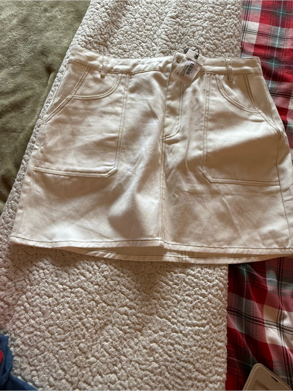 Women's Cream Mini Skirt with Front Pockets